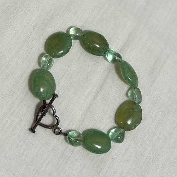 Natural Gemstone Bracelet Silver Hardware Green - Picture 3 of 9